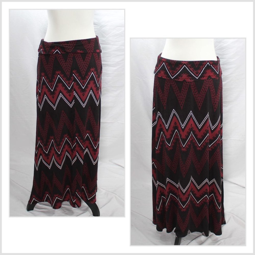 Burgundy White Black Zig Zag Patterned Summer Maxi Skirt